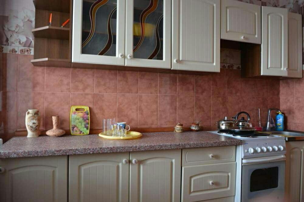 Apartment On Prospekt Peremogi แชร์นีฮีฟ ภายนอก รูปภาพ